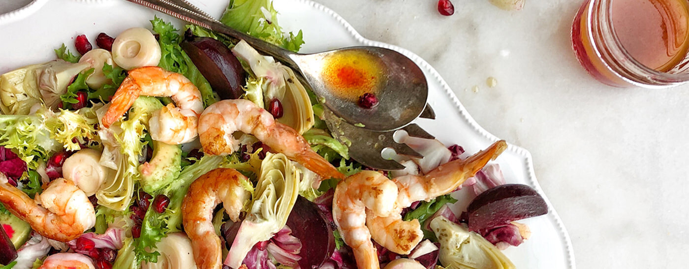 Green Salad with Artichokes and Hearts of Palm