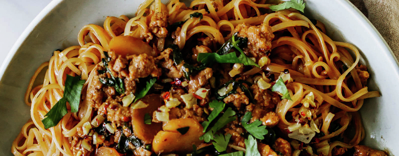 Spicy Pork Stir Fry Noodles - Reese® Specialty Foods
