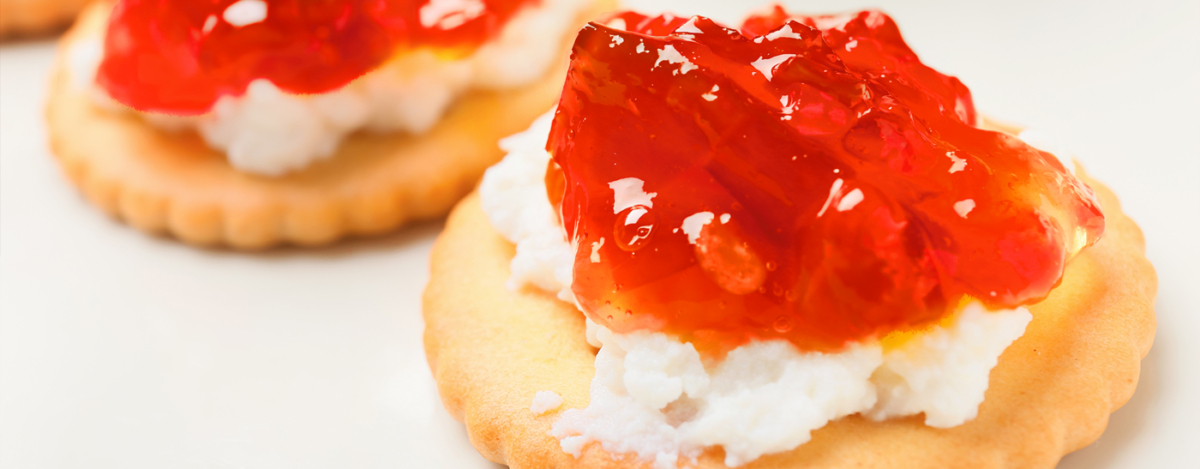 Cottage Cheese and Hot Jelly Crackers