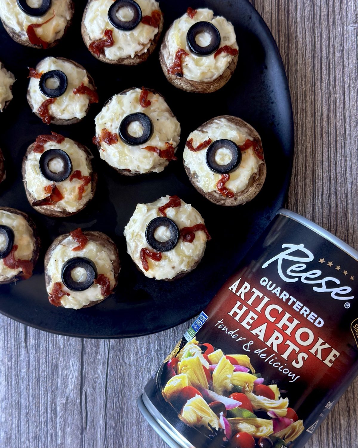 Spooky “Eye” Balls